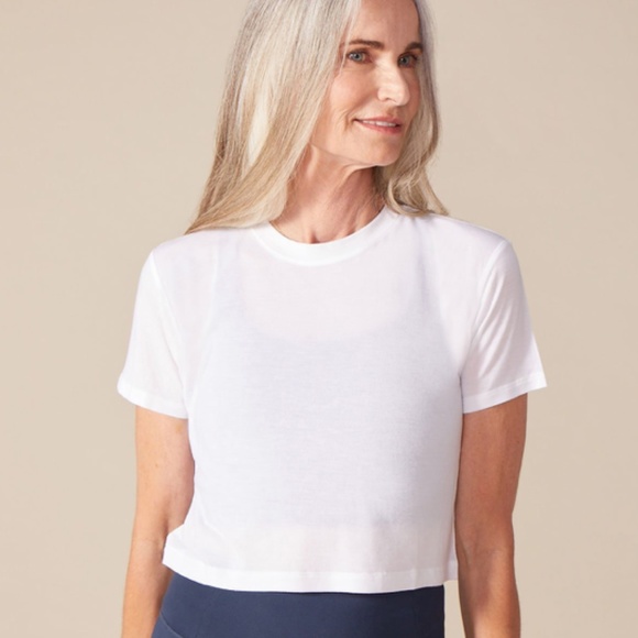 girlfriend collective | Tops 